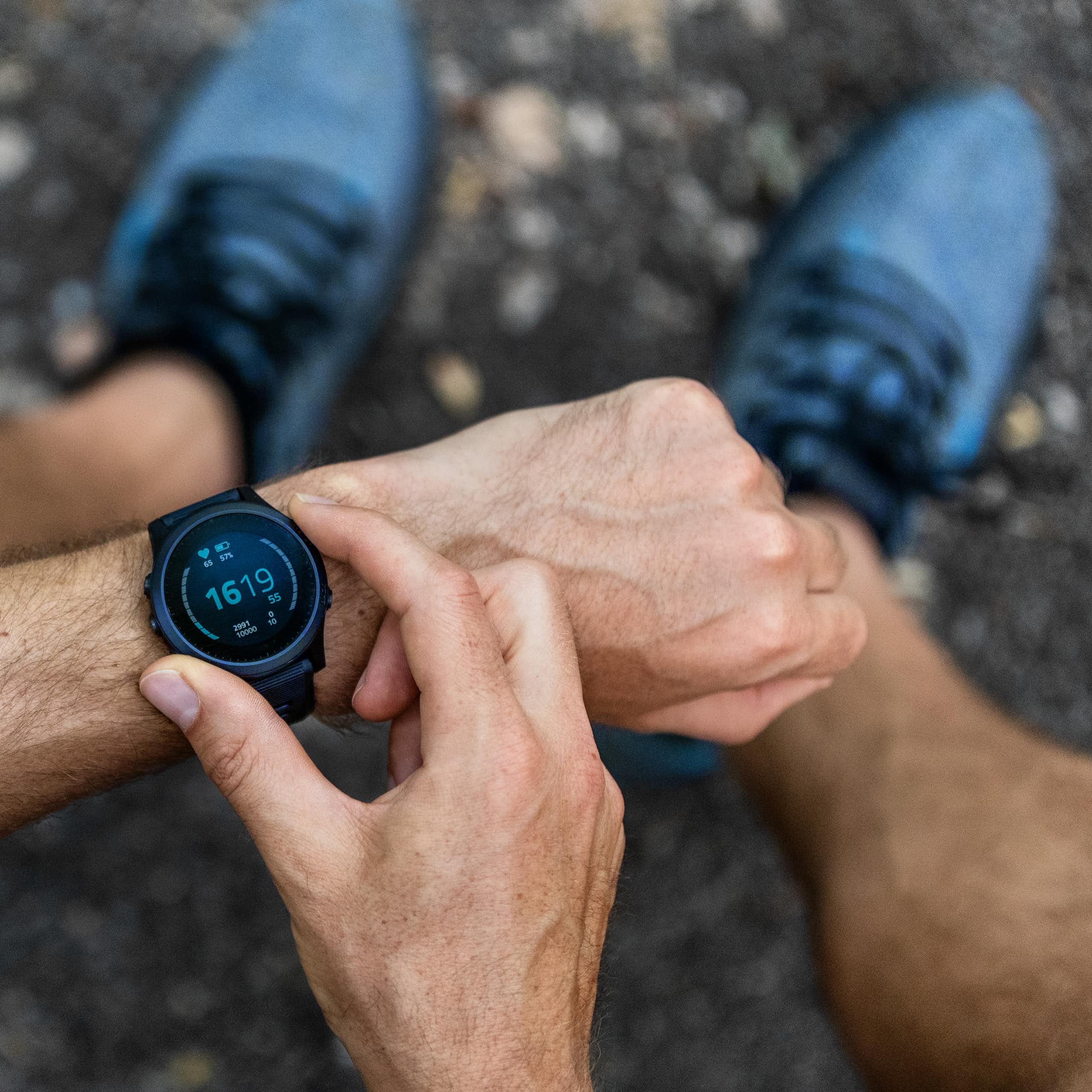 Want to ward off the winter blues? Start by counting your steps – new research