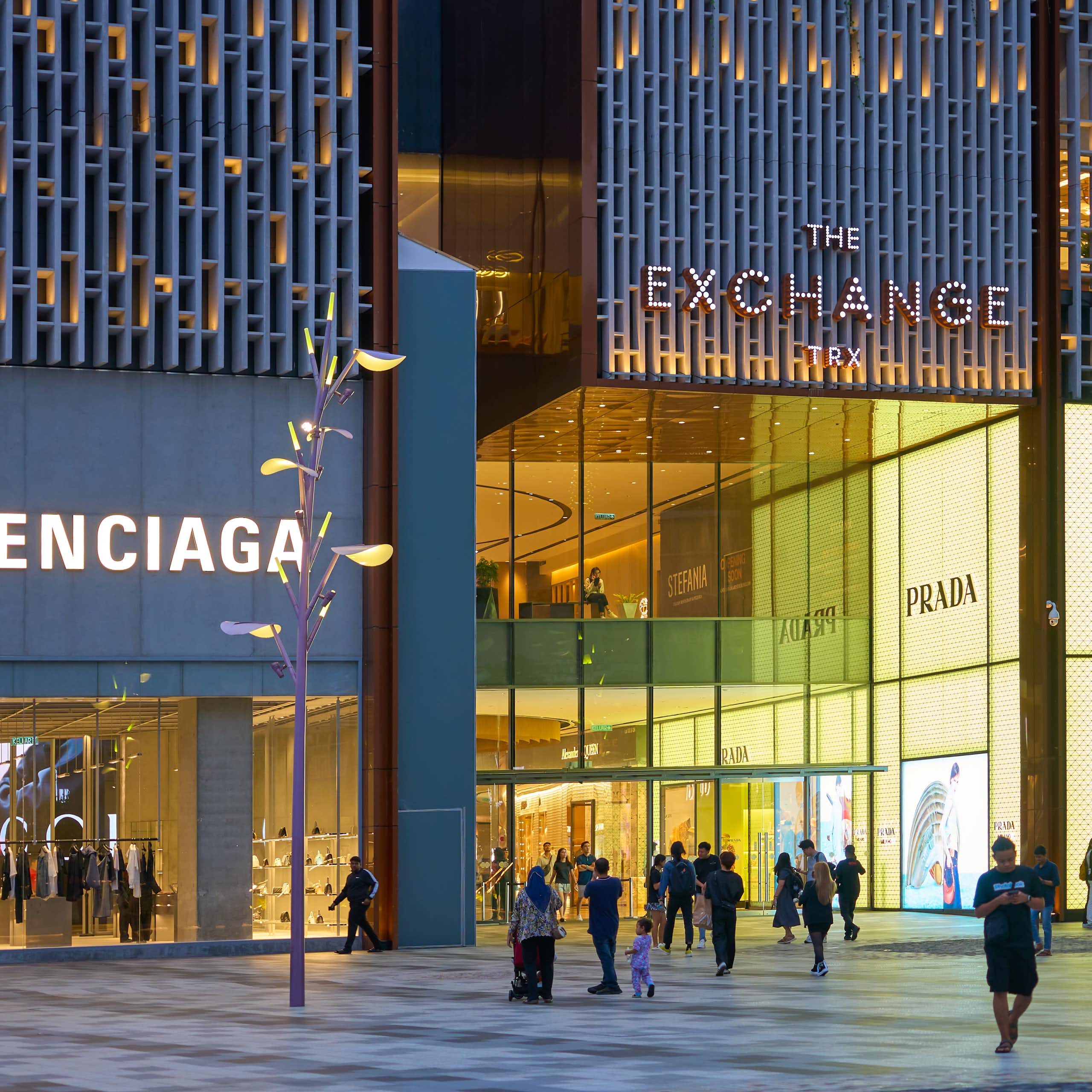 How ‘dupes’, fast fashion and China’s economic slowdown spell disaster for the luxury sector