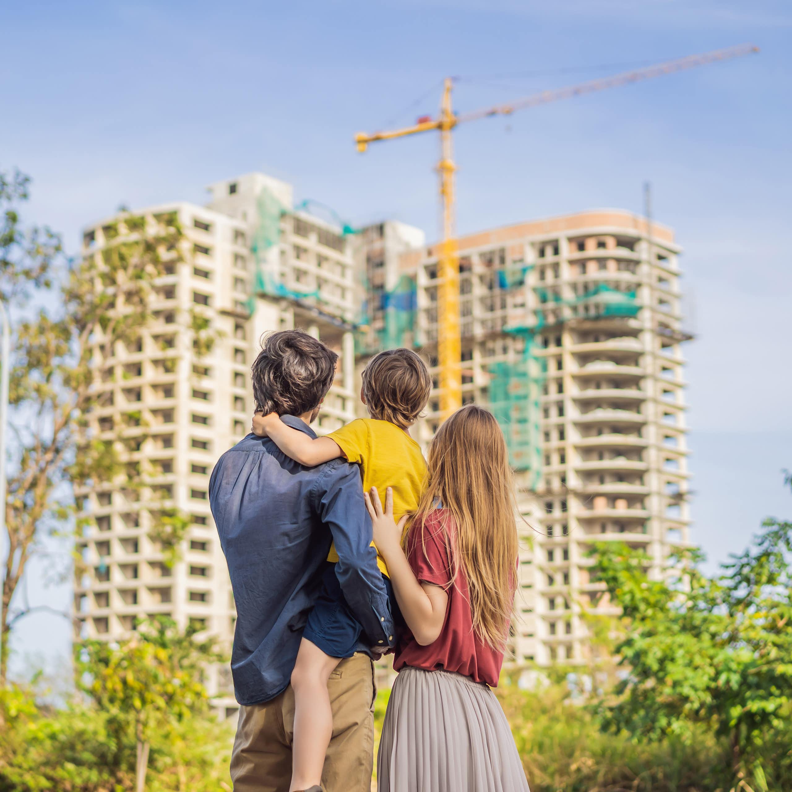Las doce promesas del gobierno en materia de vivienda con las que España comienza 2025