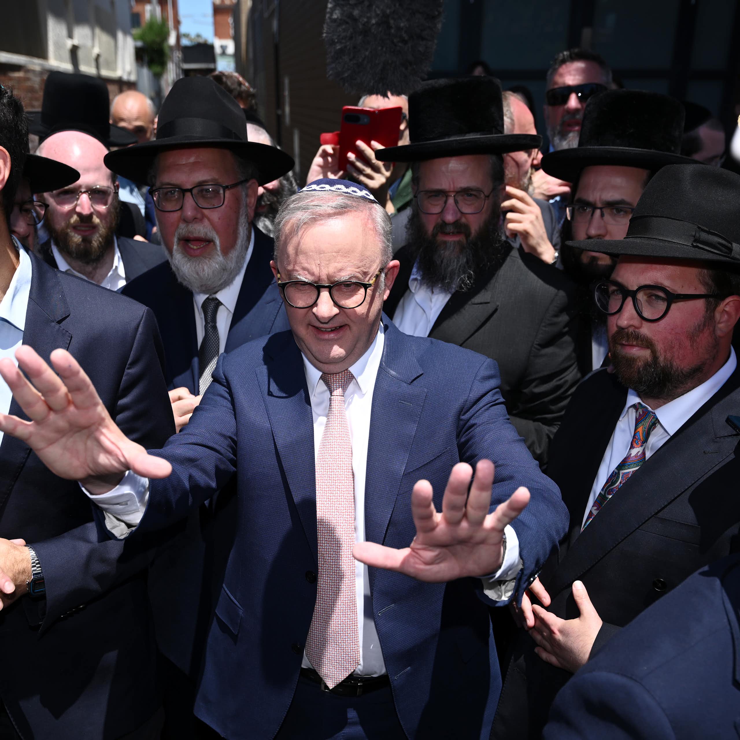 Grattan on Friday: Whatever the government does, Albanese struggles to strike the right note in  antisemitism battle