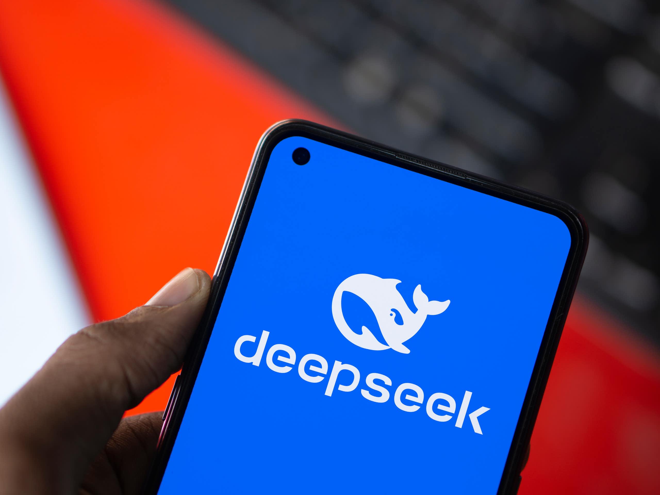A blue app screen shows a white whale logo with the words deepseek under it.